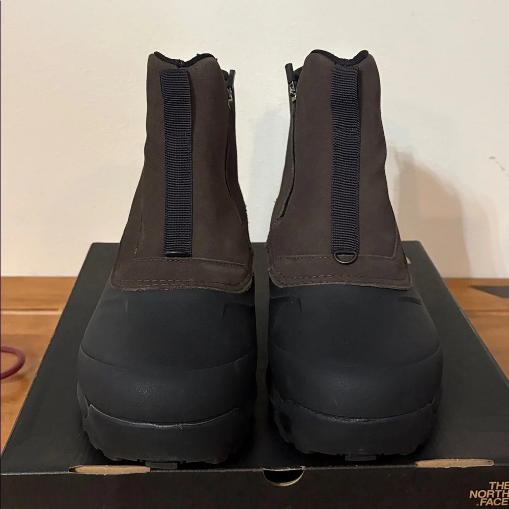 The North Face NIB Chilkat VZip Dark Brown and Black Snow Rain Boots Size 14